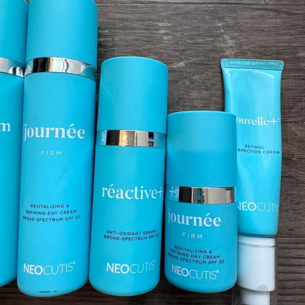High end skincare bundle - Picture 2 of 7